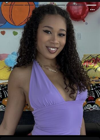 Full leaked Waifukyokoxo/ private onlyfans photo