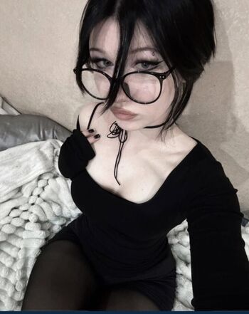 Full leaked Who is this  page private onlyfans photo