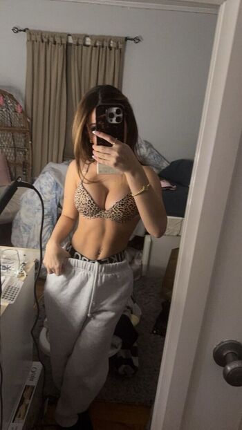 Full leaked Farmgirl kylie/ private onlyfans photo
