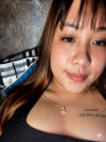 Full leaked Maybemollyy/ private onlyfans photo