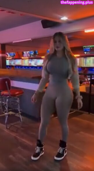 Full leaked Photos/k/y/kylin milan //kylin milan   s.jpg private onlyfans photo