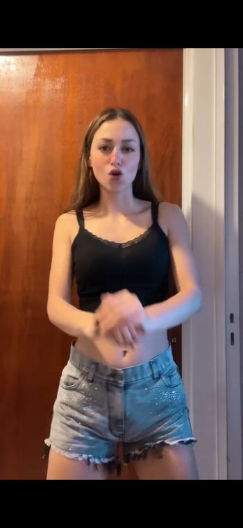 Full leaked Anne antonela/ private onlyfans photo