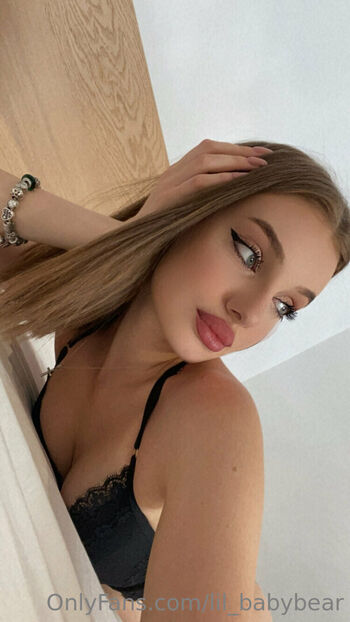 Full leaked Anna lewandowska/ private onlyfans photo