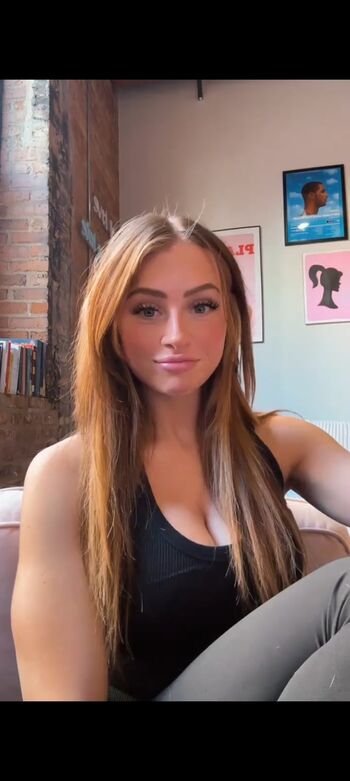 Full leaked Reina dan/ private onlyfans photo
