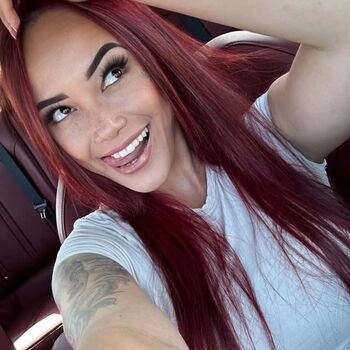 Full leaked Nadinebreaty/ private onlyfans photo