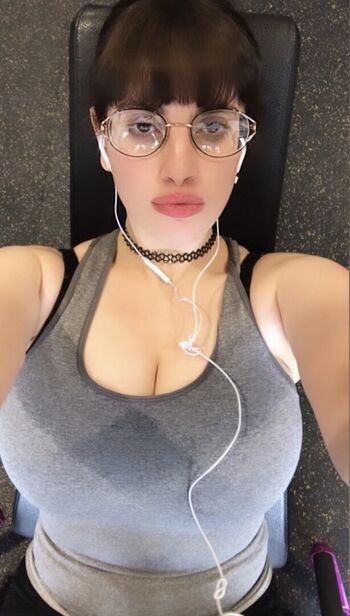 Full leaked Maikeelenna/ private onlyfans photo
