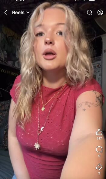 Full leaked Piecreamcutie/ private onlyfans photo