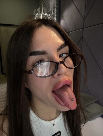 Full leaked Dirungzi/ private onlyfans photo