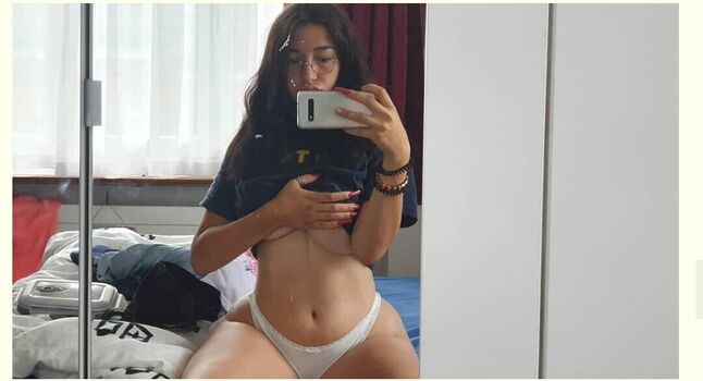 Full leaked Khloematta/ private onlyfans photo