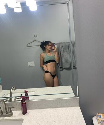 Full leaked Pokimane / private onlyfans photo
