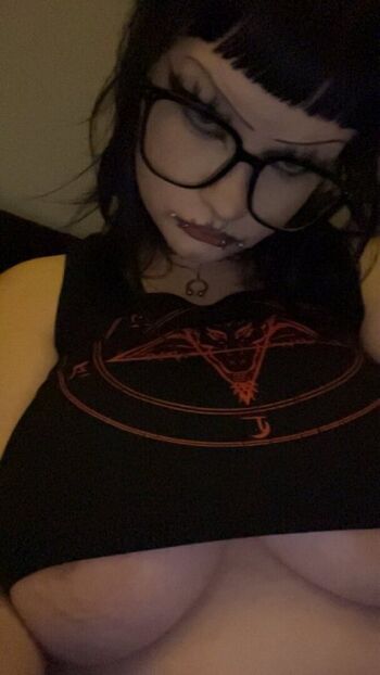 Full leaked Ange grffn/ private onlyfans photo
