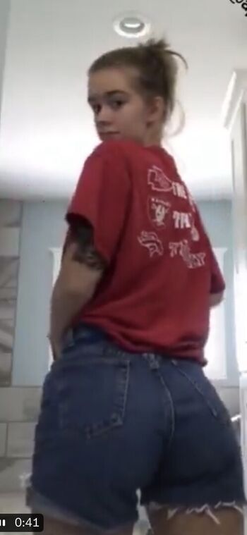 Full leaked Armpit fetish / private onlyfans photo