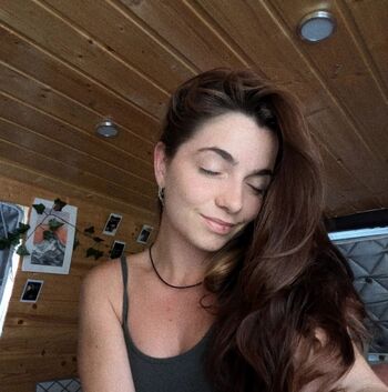 Full leaked Aikuros/ private onlyfans photo
