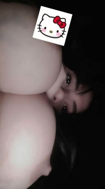 Full leaked Tonii be/ private onlyfans photo