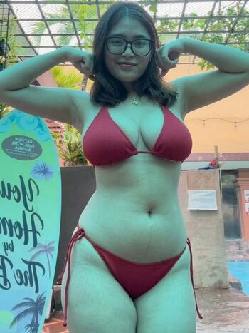 Full leaked Eva android/ private onlyfans photo