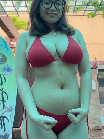 Full leaked Swathi naidu/ private onlyfans photo