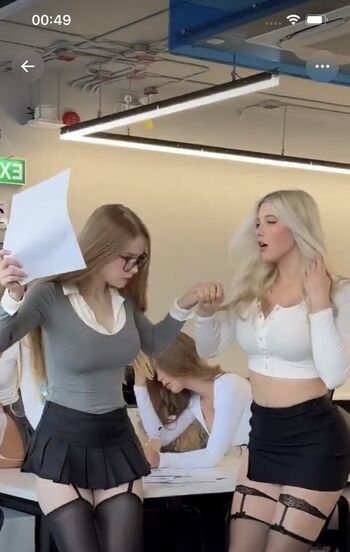 Full leaked Kim fngeling/ private onlyfans photo