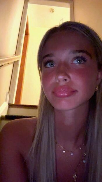 Full leaked Miriam prado/ private onlyfans photo