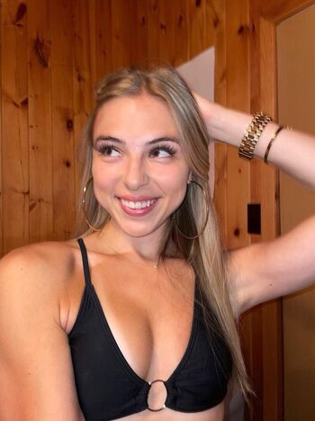 Full leaked Princessbabybratx / private onlyfans photo