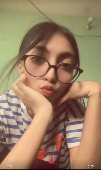 Full leaked Mauramalloyy/ private onlyfans photo