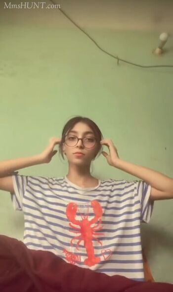 Full leaked Monamystery/ private onlyfans photo