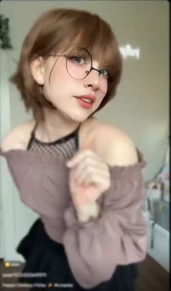 Full leaked Lookatlucyvip/ private onlyfans photo