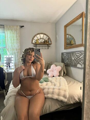 Full leaked Jillian beyor/ private onlyfans photo