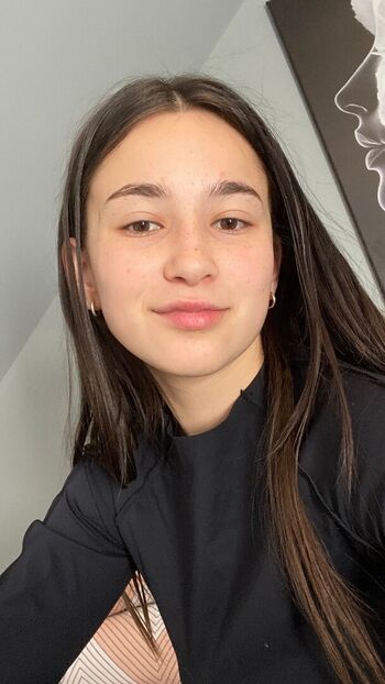 Full leaked Who is this private onlyfans photo