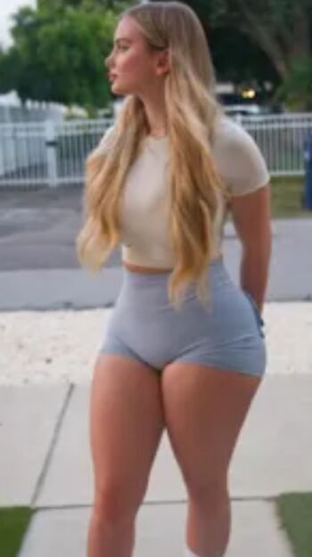 Full leaked Yasilisches/ private onlyfans photo