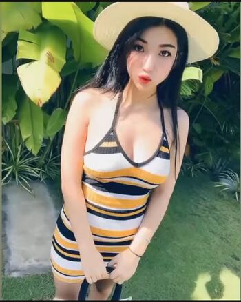 Full leaked Renata schneider/ private onlyfans photo