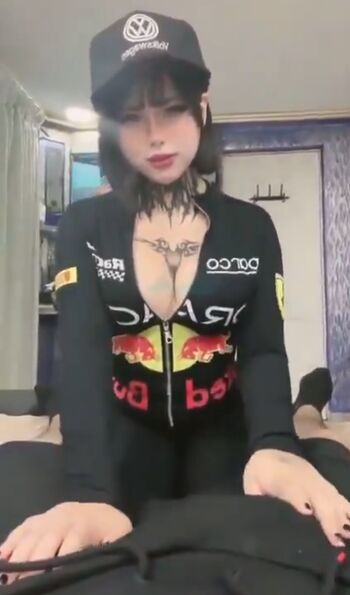 Full leaked Lilbatty/ private onlyfans photo