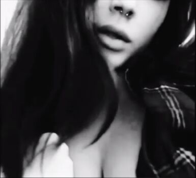 Full leaked Radhika seth/ private onlyfans photo