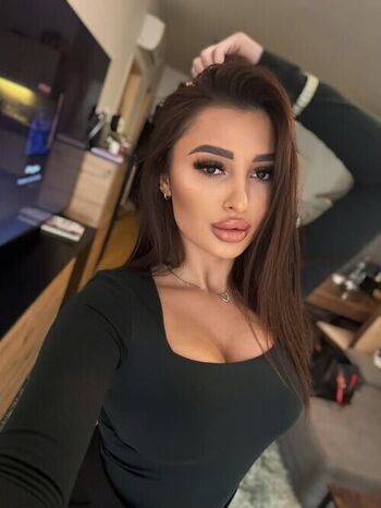 Full leaked Ayemorochacba/ private onlyfans photo