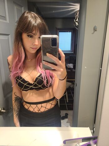 Full leaked Flor via/ private onlyfans photo