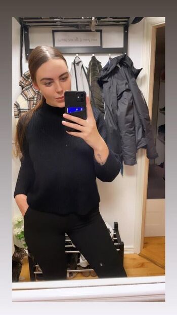 Full leaked Amber cx/ private onlyfans photo