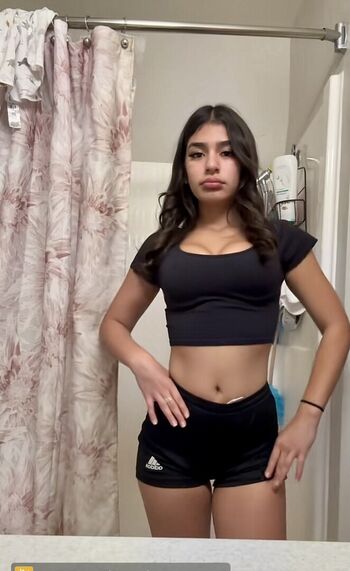 Full leaked Yole bae/ private onlyfans photo
