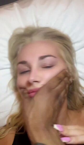 Full leaked Mokkochi/ private onlyfans photo