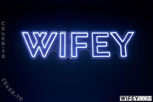 Full leaked Wifey  page private onlyfans photo