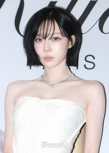 Full leaked Winter aespa page private onlyfans photo