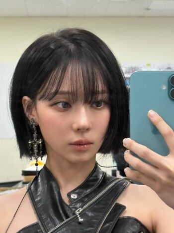 Full leaked Winter aespa page private onlyfans photo