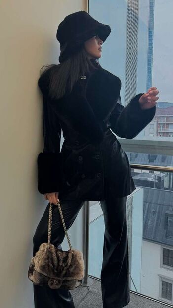 Full leaked Wolfiecindy page private onlyfans photo