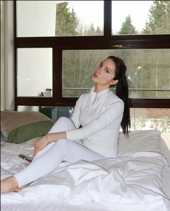 Full leaked Women motorsports page private onlyfans photo