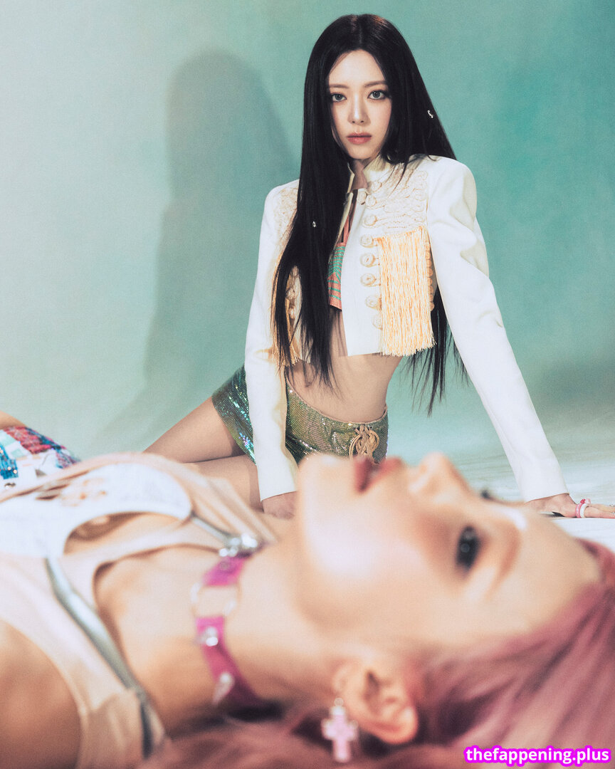 WomenK-pop