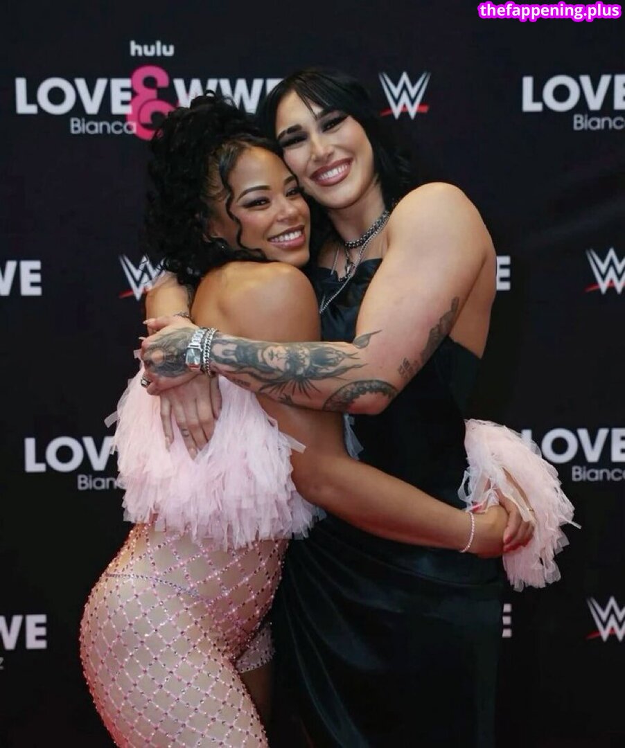 Wwe Bianca Belair / biancabelairwwe / https: 누드 OnlyFans 사진 #7