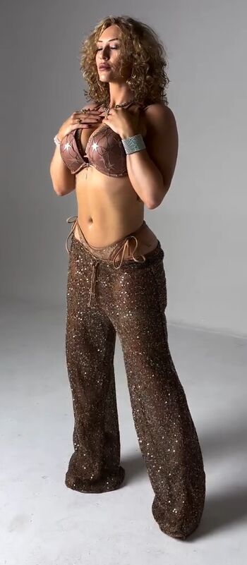 Full leaked Wwe nikkita lyons page private onlyfans photo