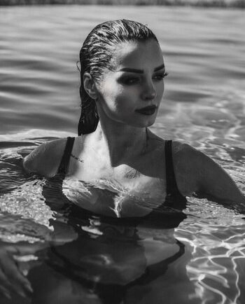 Full leaked Wwe s paige saraya bevis private onlyfans photo