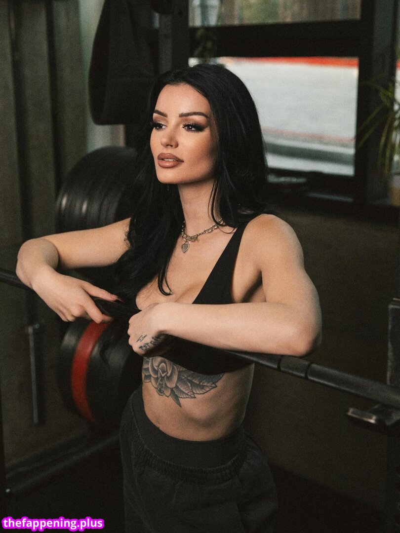 WWE's Paige  / WWE's Paige / Saraya Bevis / saraya Nagie OnlyFans Zdjęcie #40