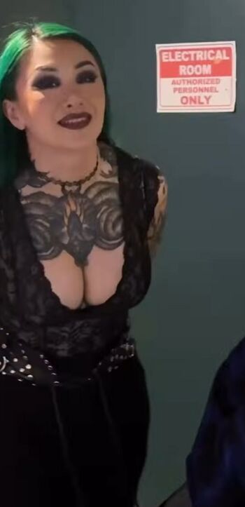 Full leaked Wwe shotzi page private onlyfans photo