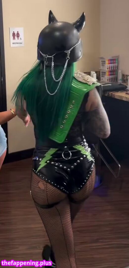 Shotzi Blackheart / ShotziWWE / WWE Shotzi 누드 OnlyFans 사진 #418