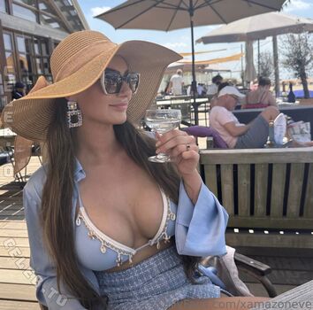 Full leaked Xamazoneve page private onlyfans photo